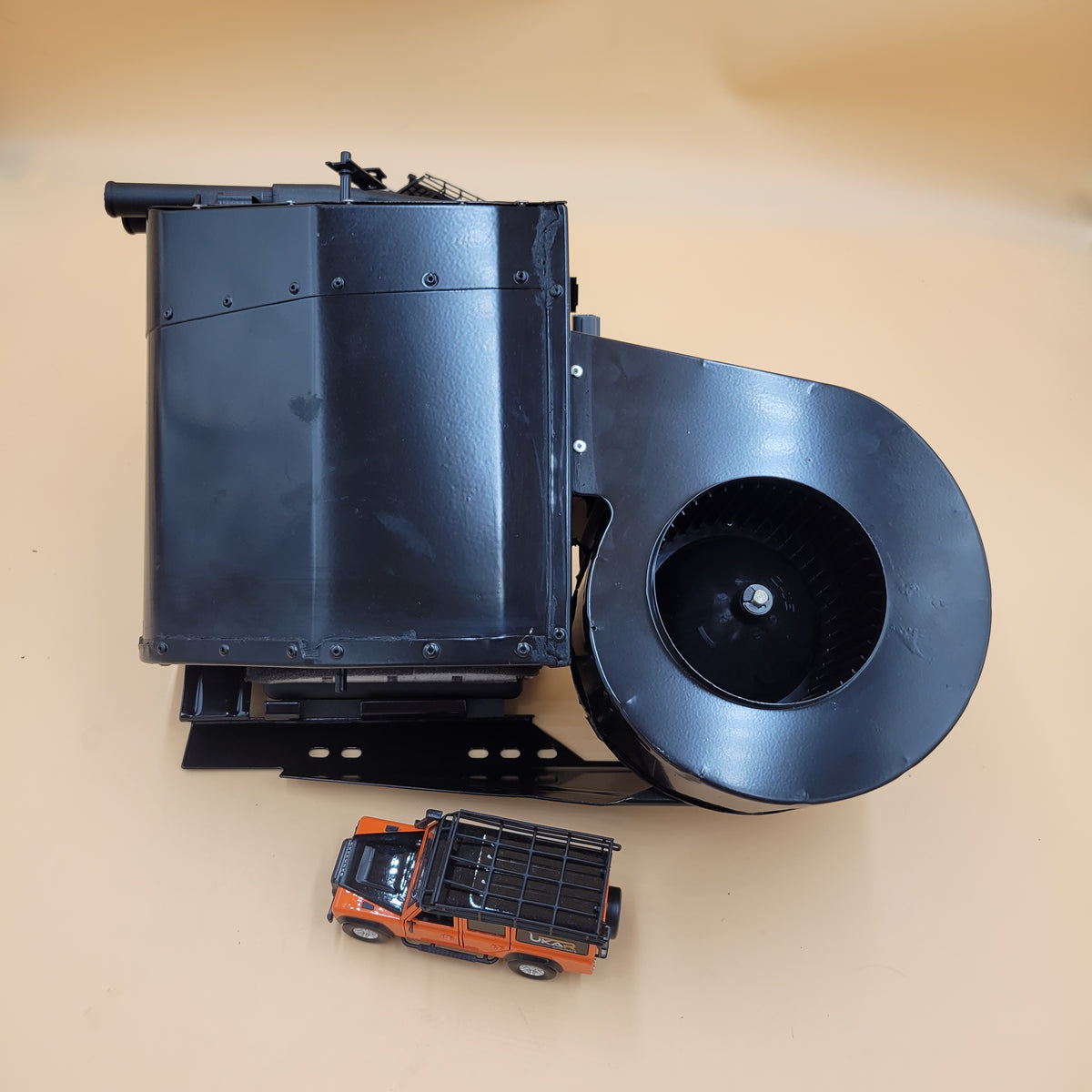 LR DEFENDER 00- RHD Heater Assembly Includes Blower Motor & Matrix JEC001040