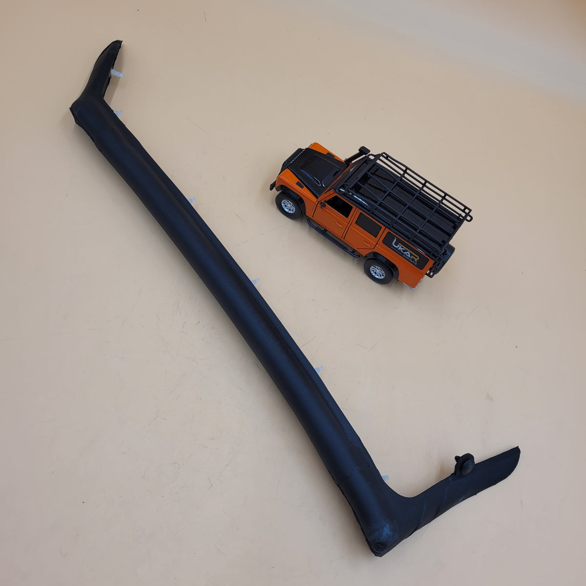 LR DEFENDER 110'/130' 06- Rear/Middle Left Side Door Seal for Sill LR029308