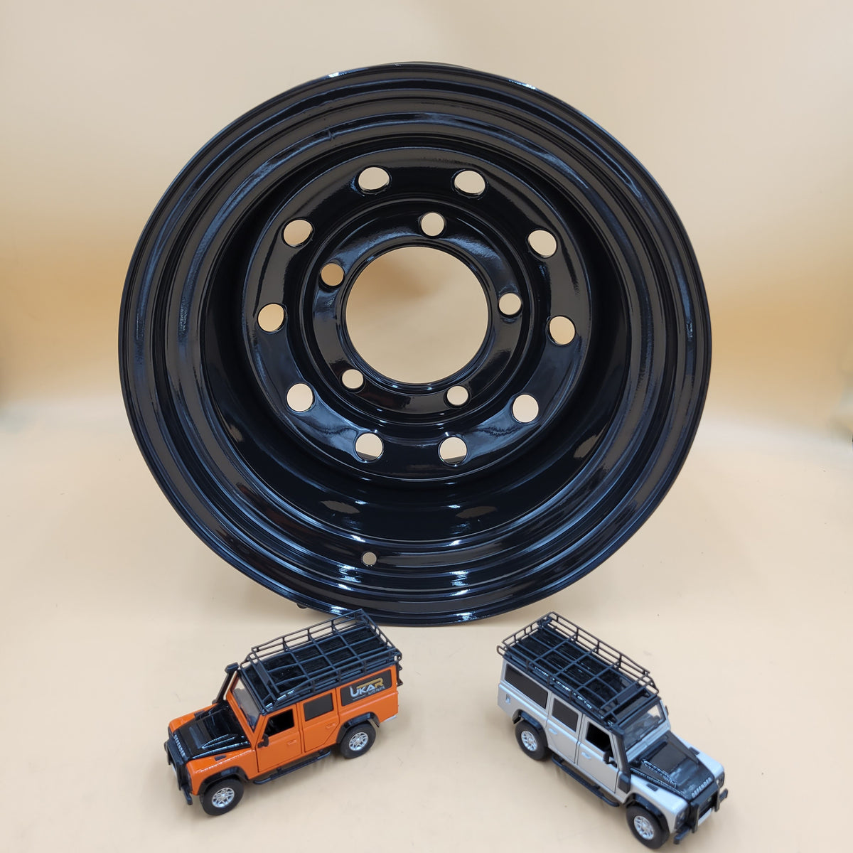 Land Rover 15" x 10 5/165.1 ET-32 CB125 Black Modular Steel Wheel BA014D