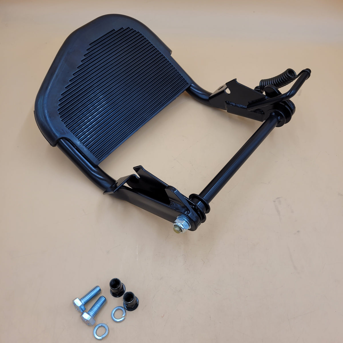 LR DEFENDER -16 SINGLE FOLD UP RUBBER TOPPED BLACK REAR STEP STC7632