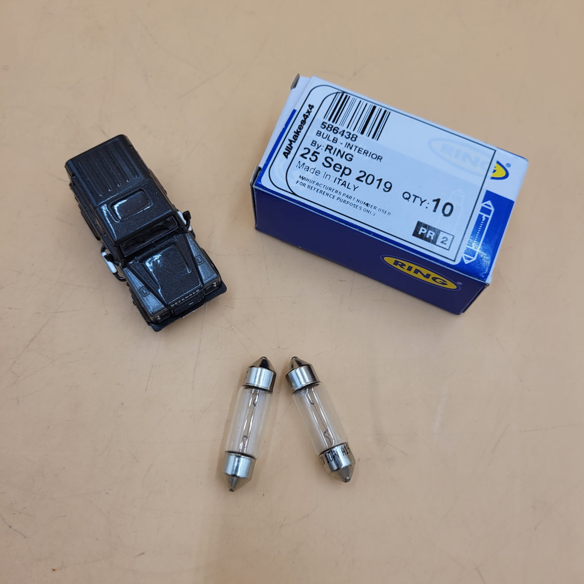 Bulb Part 586438 Ring R272 Set of 2