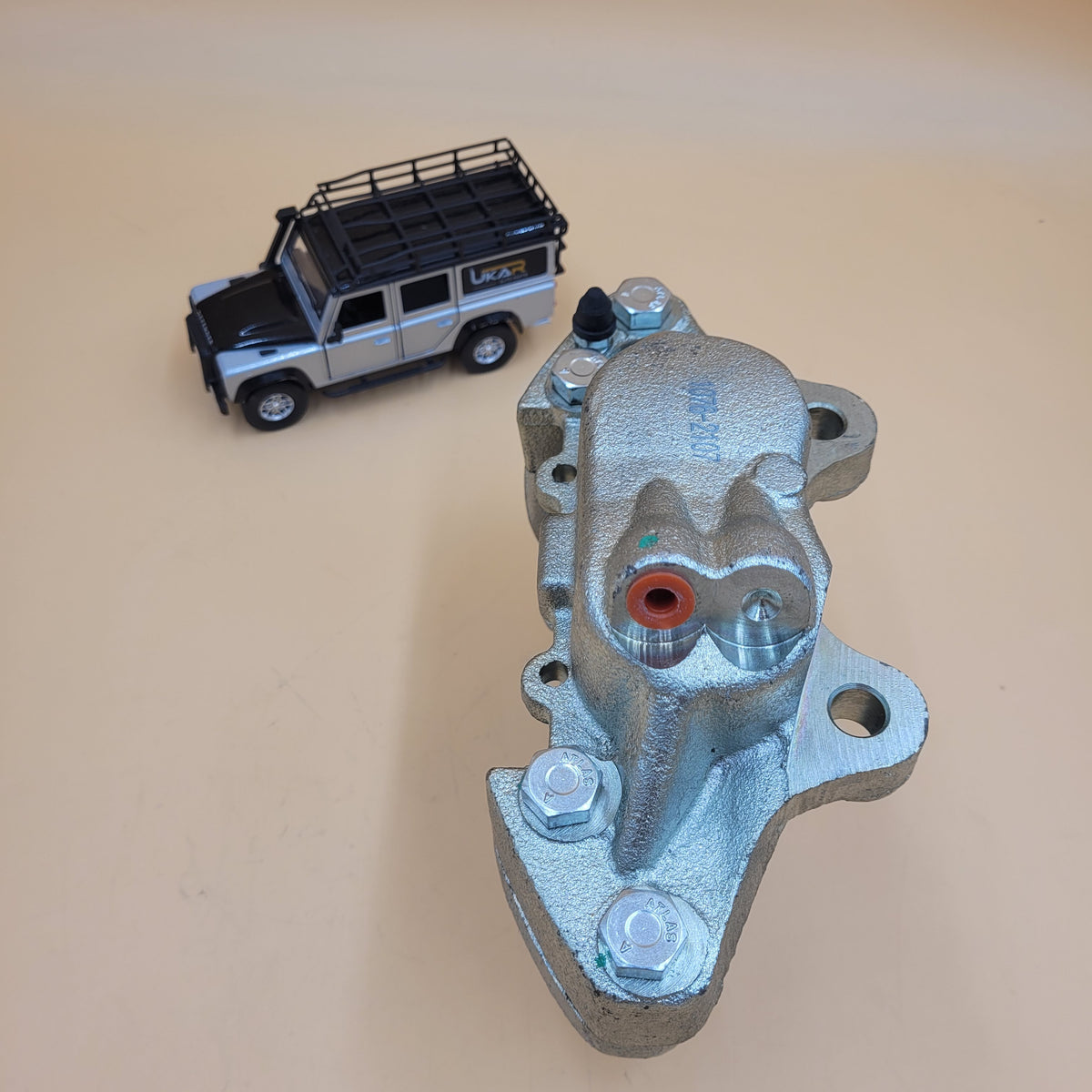 LR DISCOVERY I Front Left Brake Caliper with Non-Vented Discs STC1963R