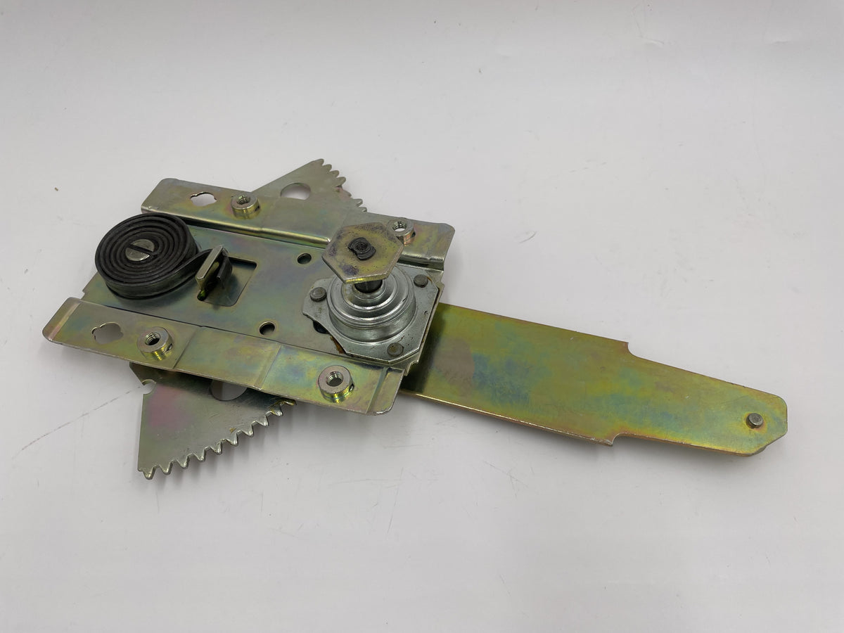 LR DEFENDER 110/130 -06 Rear Right Window Regulator Part MUC3026