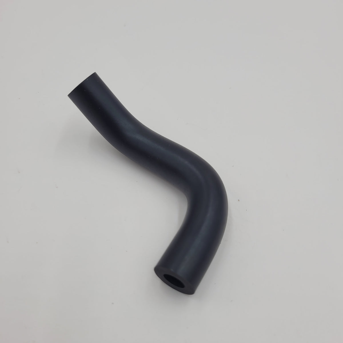 LR DISCOVERY I RR Classic V8 Plenum Solenoid Valve Hose ERR4764
