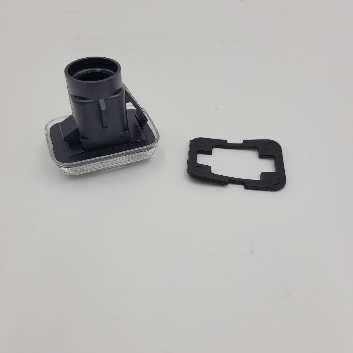 Range Rover P38 94-99 Clear Side Repeater XGB000020G