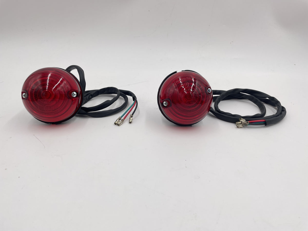 LAND ROVER DEFENDER SET OF TWO (2) REAR TAIL STOP SIDE LIGHT LAMP, PART RTC5523