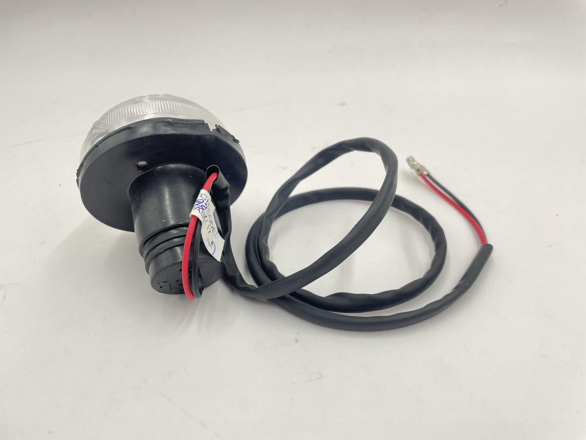 LAND ROVER DEFENDER 90 / 110 FRONT SIDE LIGHT LAMP PART RTC5012