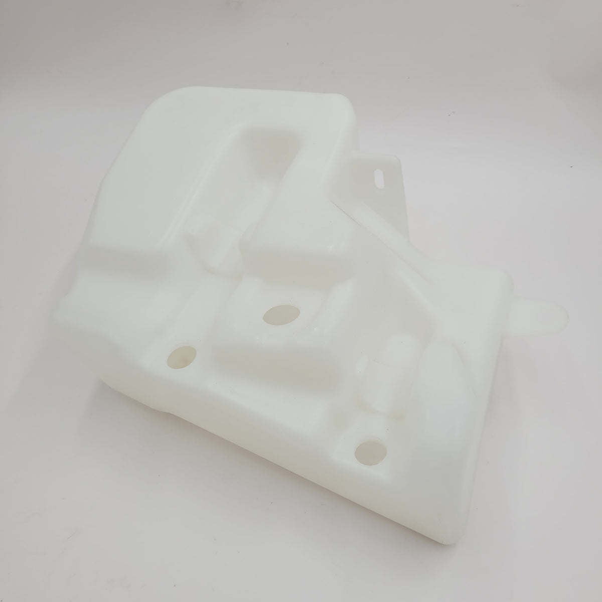 LR DISCOVERY III / RR SPORT 05-09 Windshield Washer Reservoir Part DMB500040