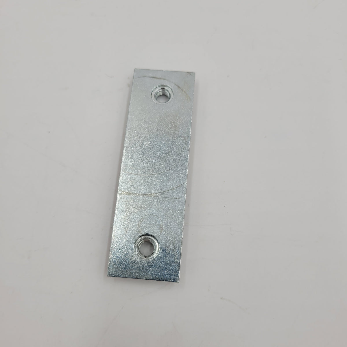 LR DEFENDER -16 Front/End Door Nut Plate for Striker Support Bracket AHR710260