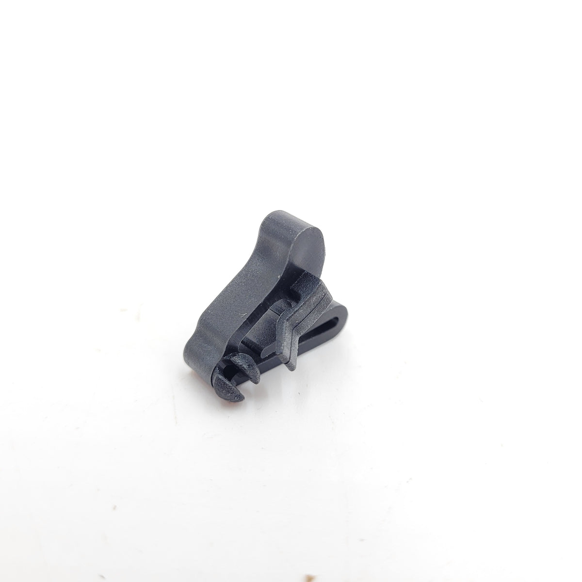 LAND ROVER DISCOVERY2 / RANGE ROVER P38 FUEL DOOR LATCH - OEM PART BPX700010