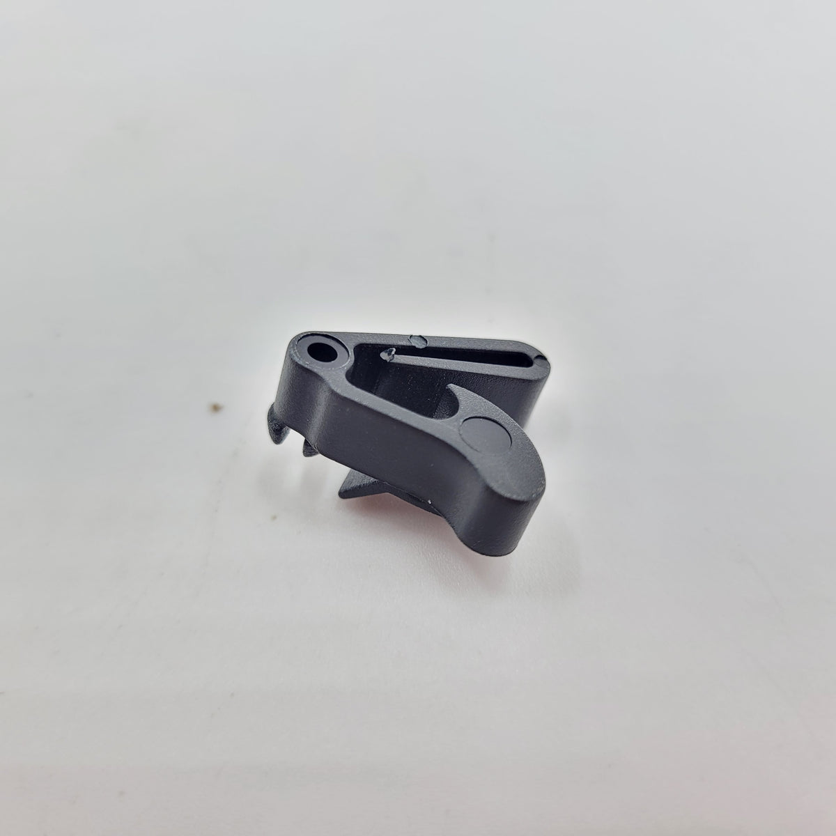 LAND ROVER DISCOVERY2 / RANGE ROVER P38 FUEL DOOR LATCH - OEM PART BPX700010