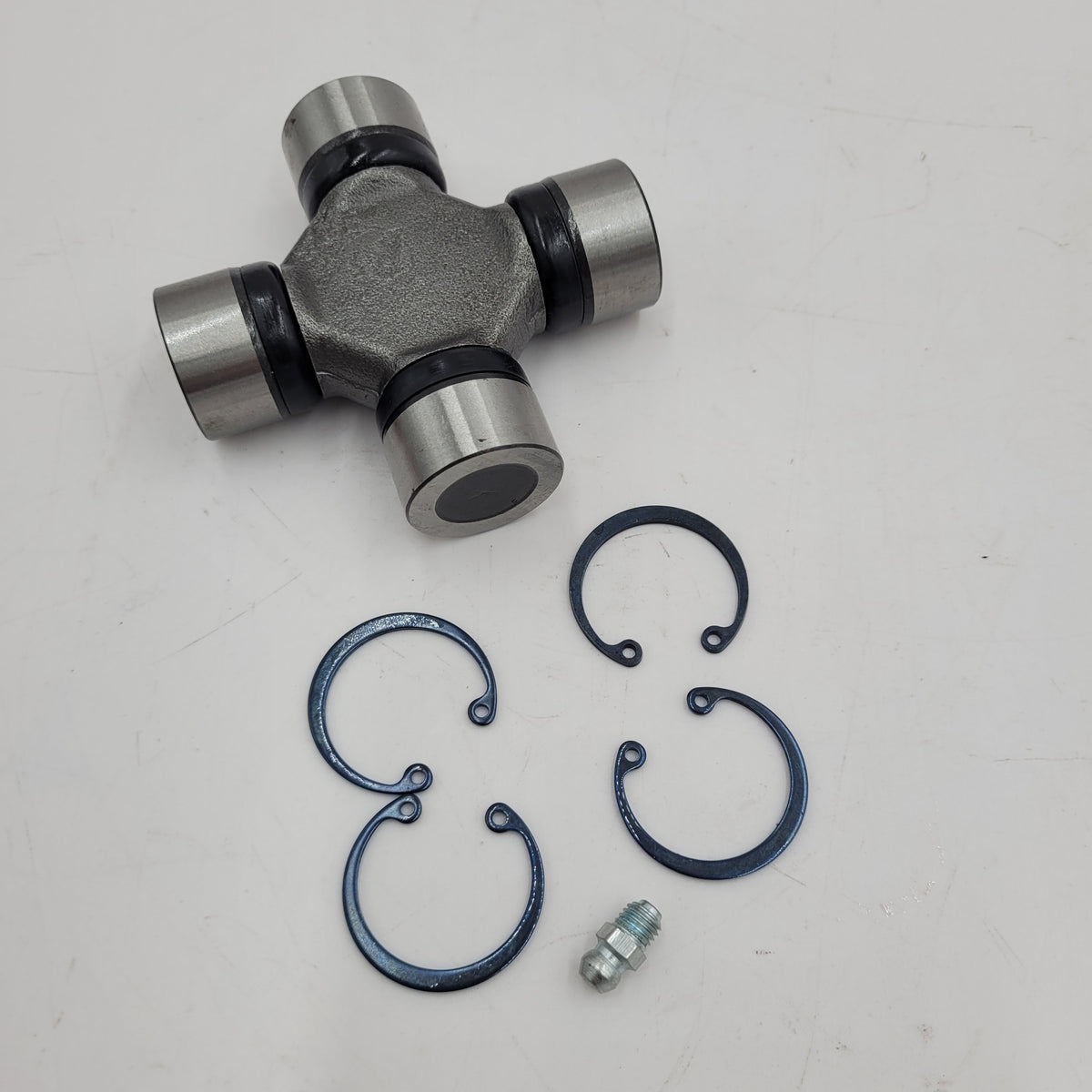 LR SERIES DEFENDER -06 UNIVERSAL JOINT / U-JOINT 27X82 RTC3346G