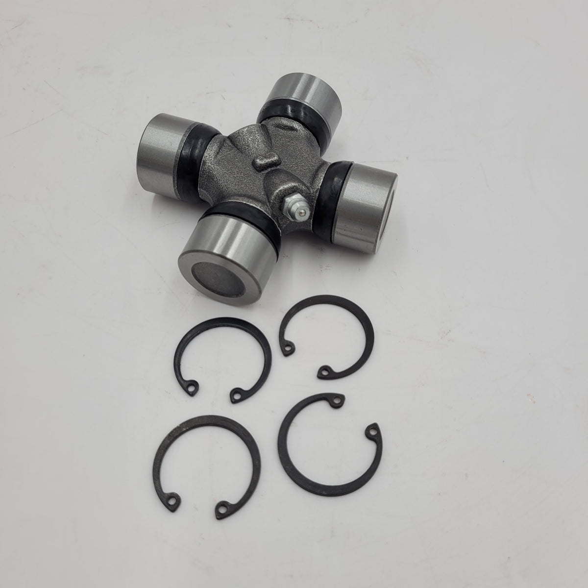 LR SERIES DEFENDER -06 UNIVERSAL JOINT / U-JOINT 27X82 RTC3346