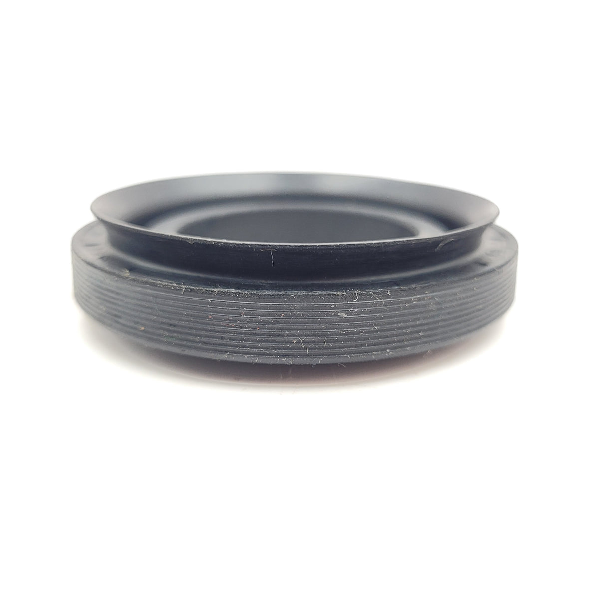 Range Rover P38 Front Axle Half Shaft Oil Seal OEM Part FTC4822