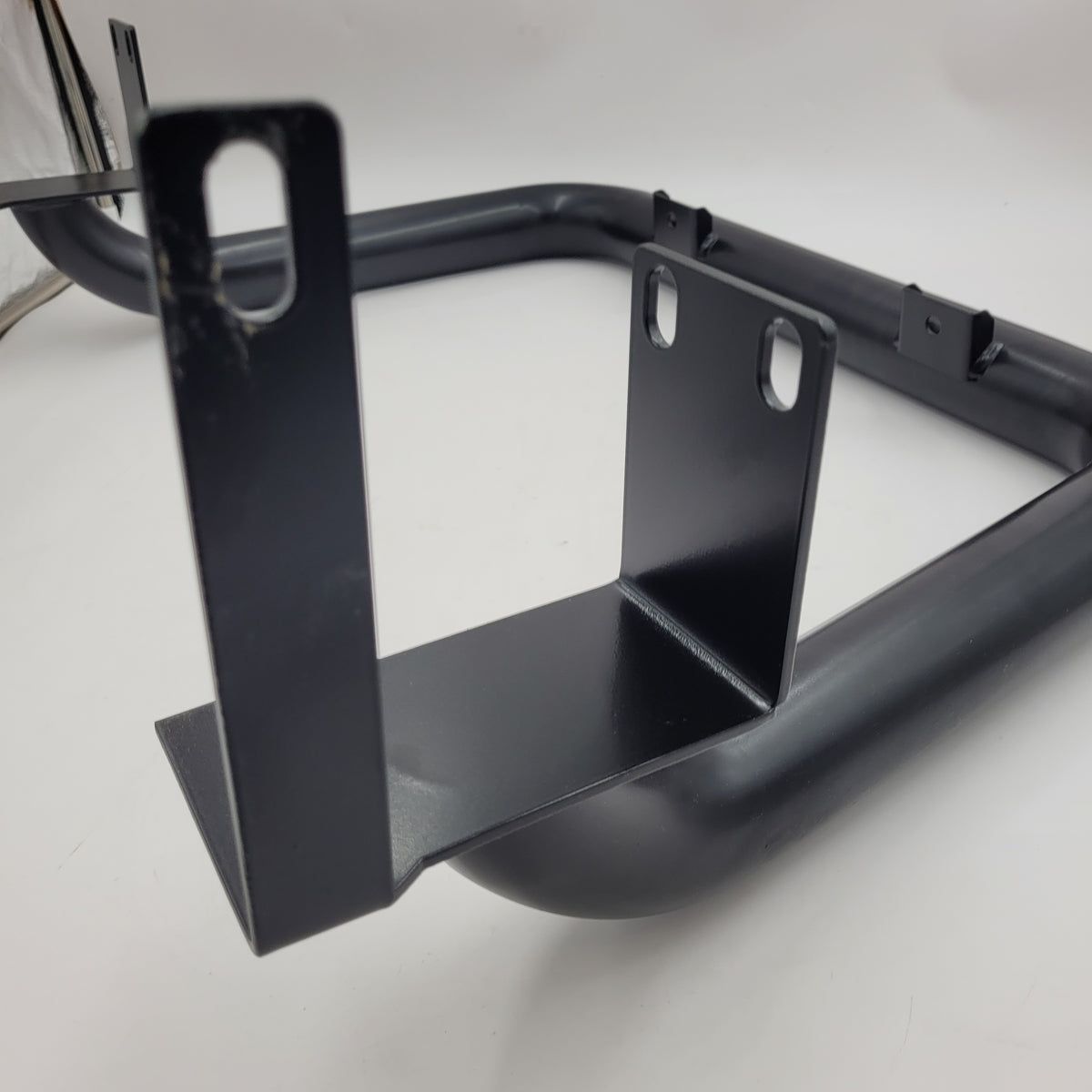 LR DEFENDER 90/110 A BAR FOR AIRCON VEHICLES LR107AC