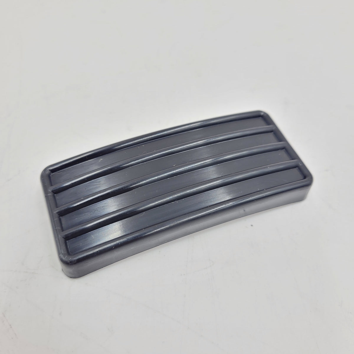 Details about Land Rover Defender 90 / Defender 110 Accelerator Pedal Cover 11H1781L