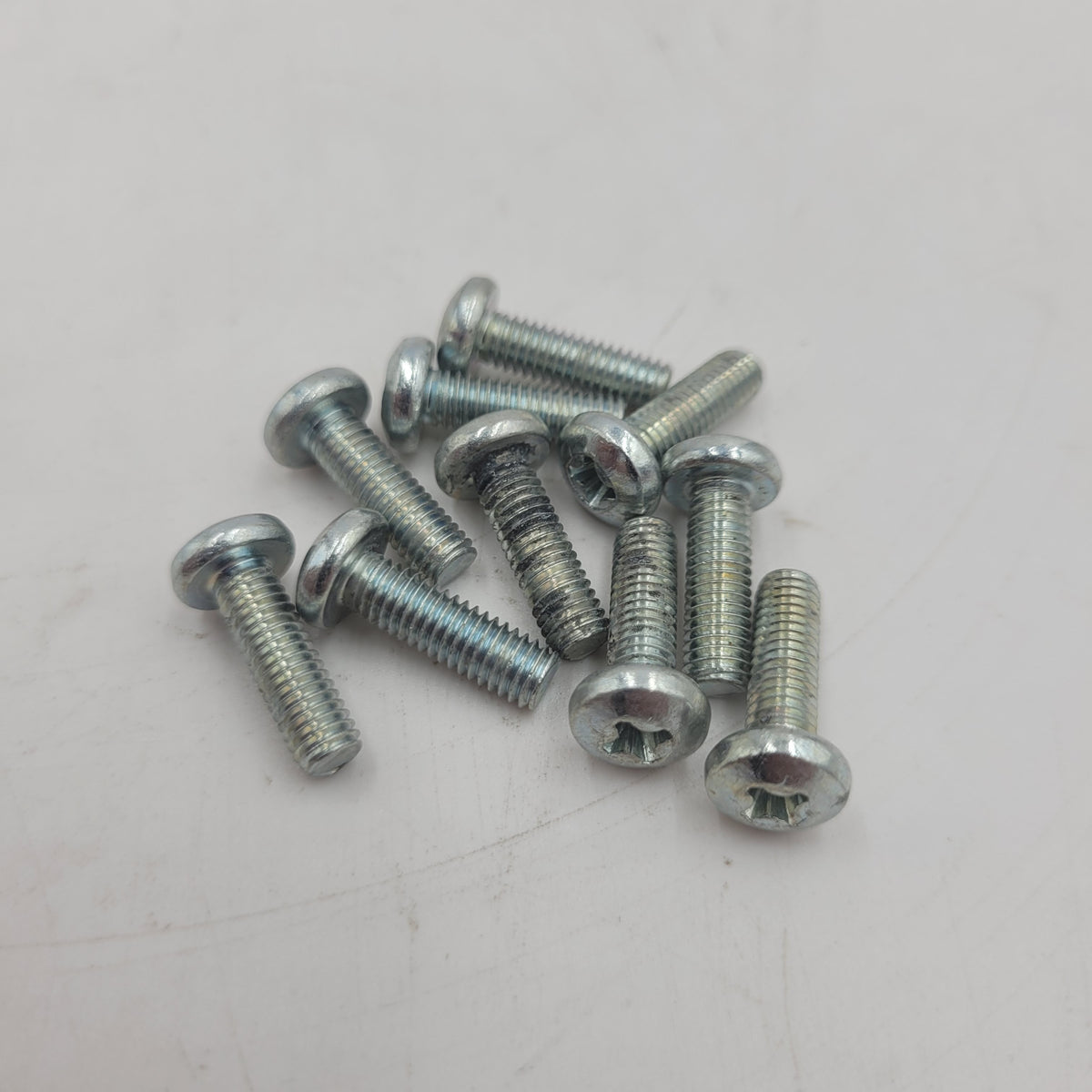 LAND ROVER M5 X 16 PAN HEAD RECESSED BOLTS SE105161L SET X10