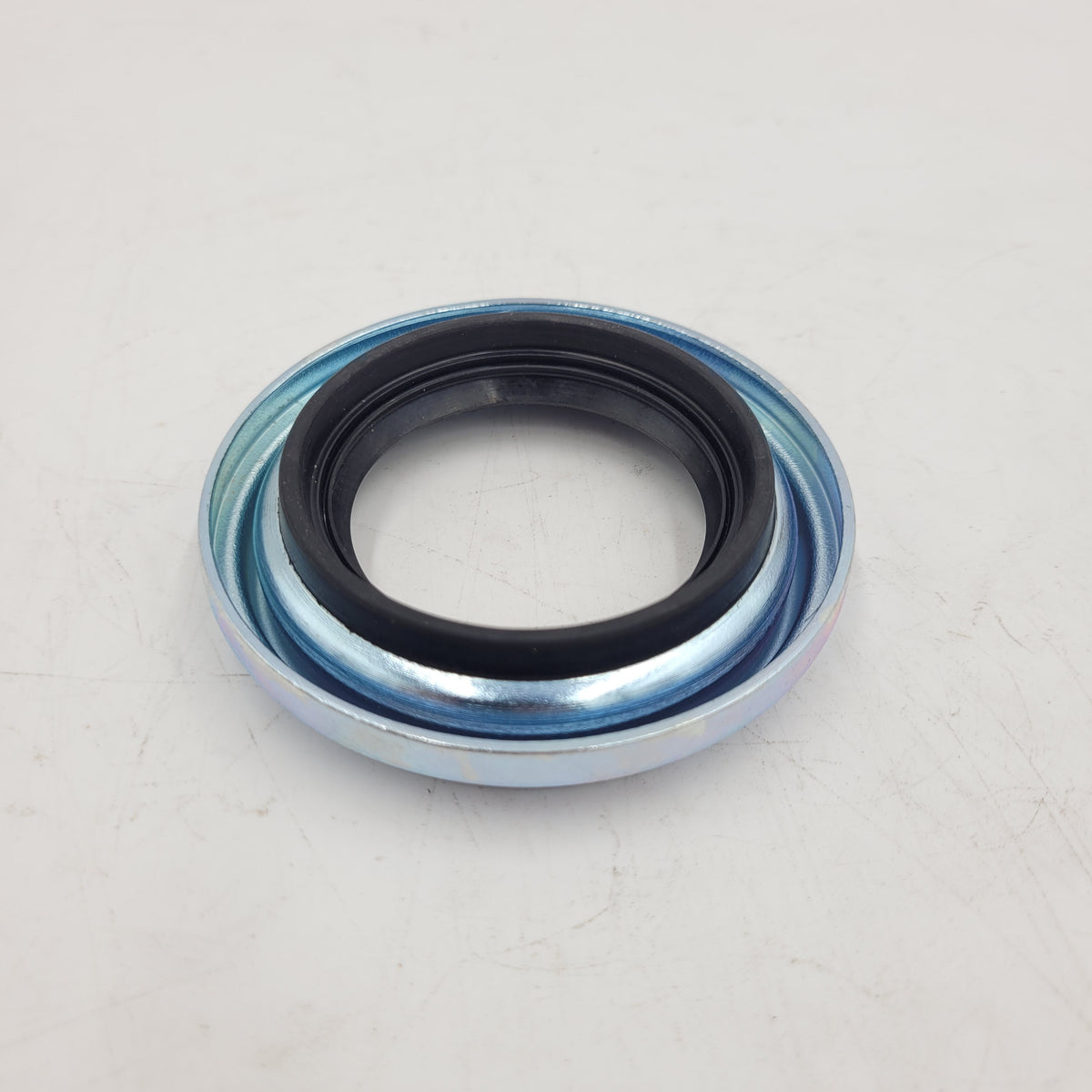 LR DEFENDER 110/130" Rear Differential Seal for Salisbury BR2298 AEU2515
