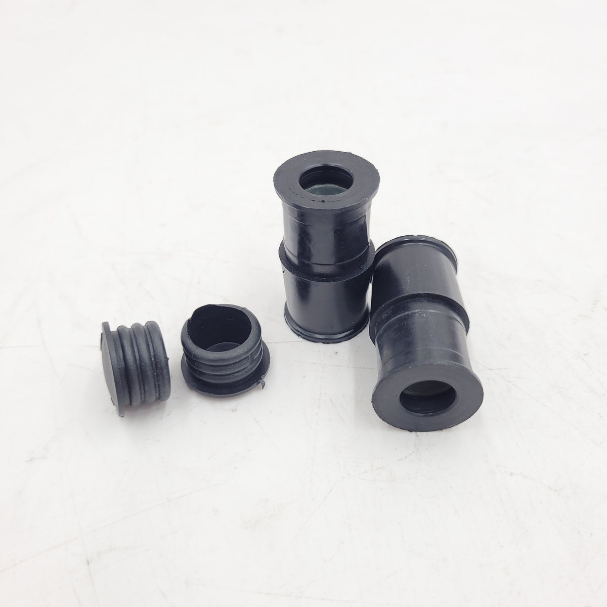 LR RANGE ROVER EVOQUE L538 REAR CALIPER BUSHING KIT LR000751