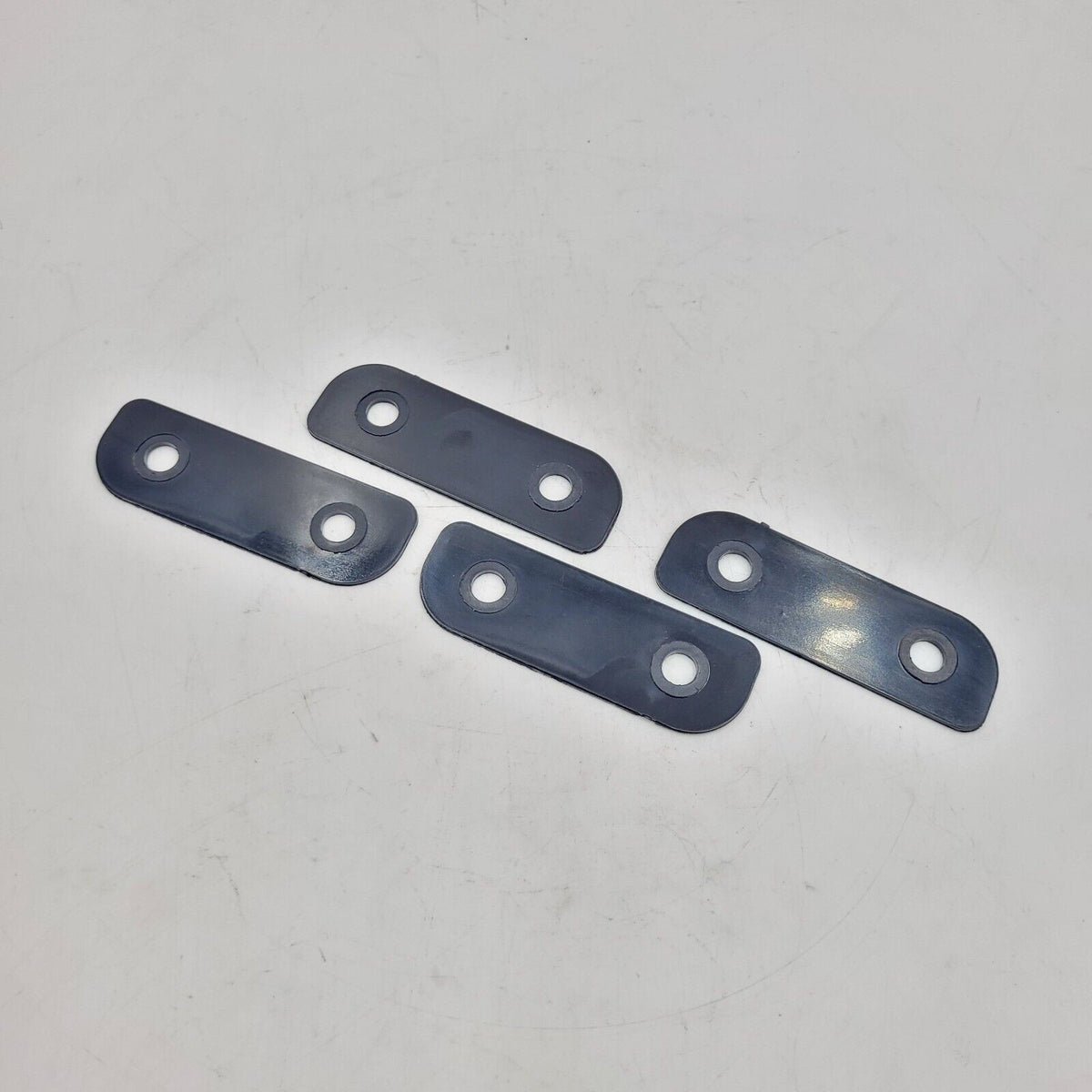 LR Series Defender Hinge Shim Part BDC710040 set by 4