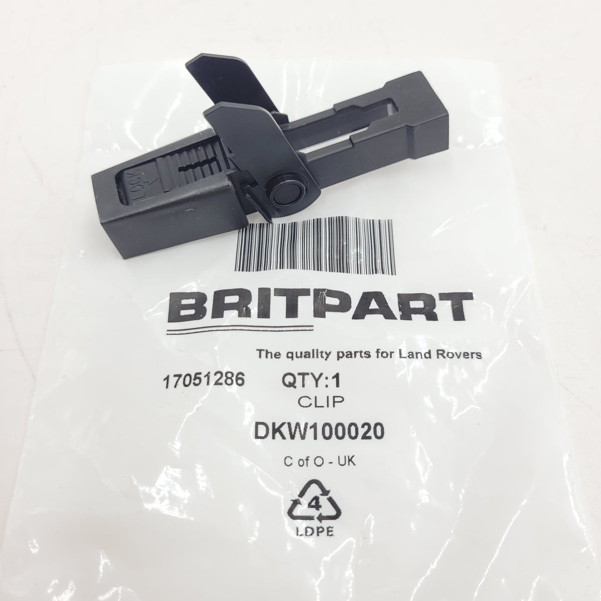 LR Discovery 2/Range Rover Supercharger front wiper blade clip part DKW100020