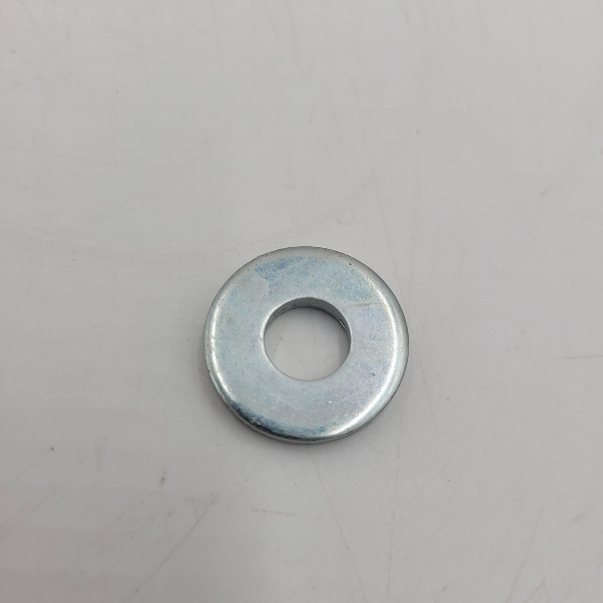 LR DEFENDER 92- Upper Washer for Upper Windscreen Hinge AYF500090