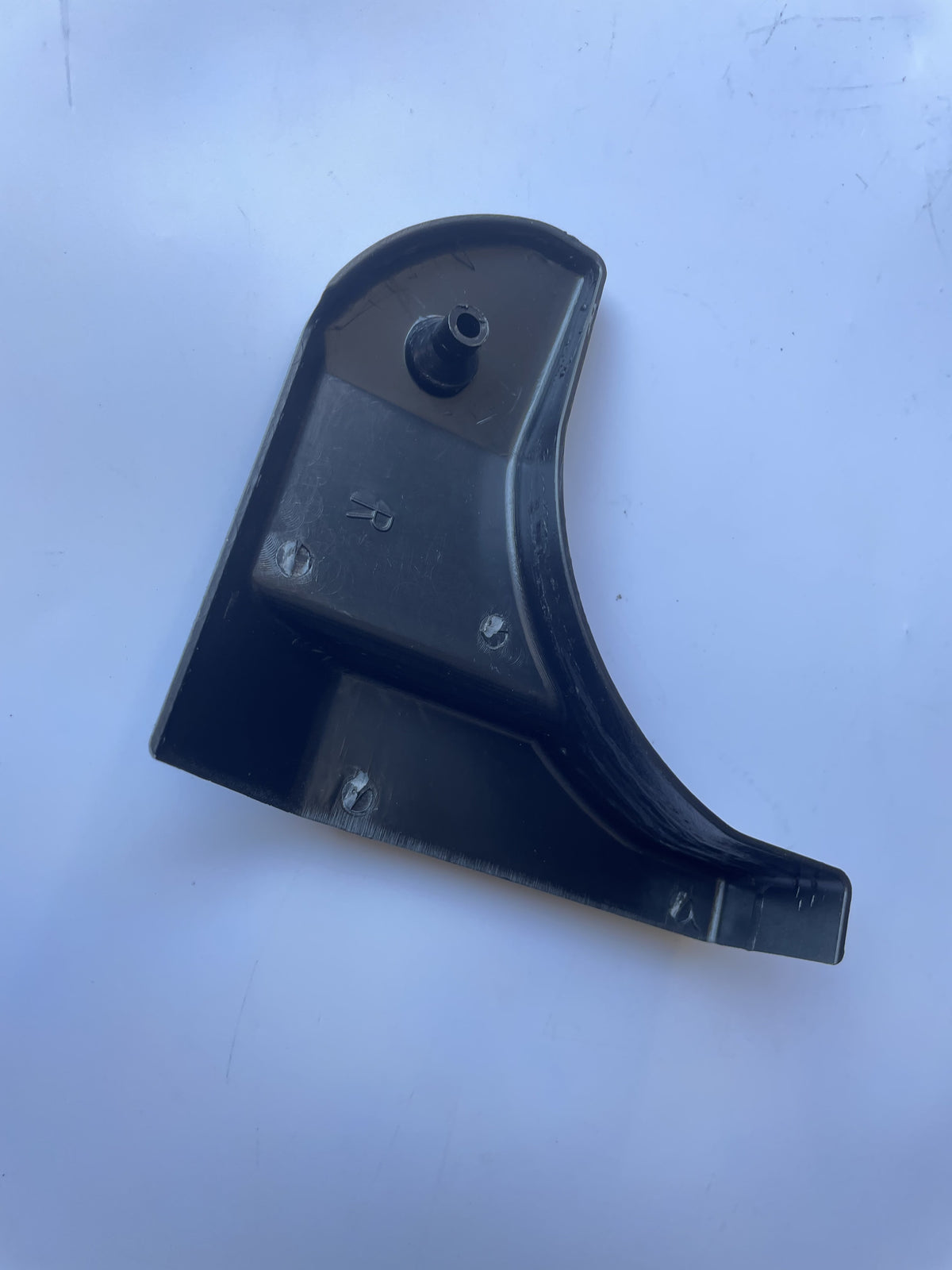 LR DEFENDER -16 FRONT DOOR CHECK STRAP COVER RH RIGHT MUC3036
