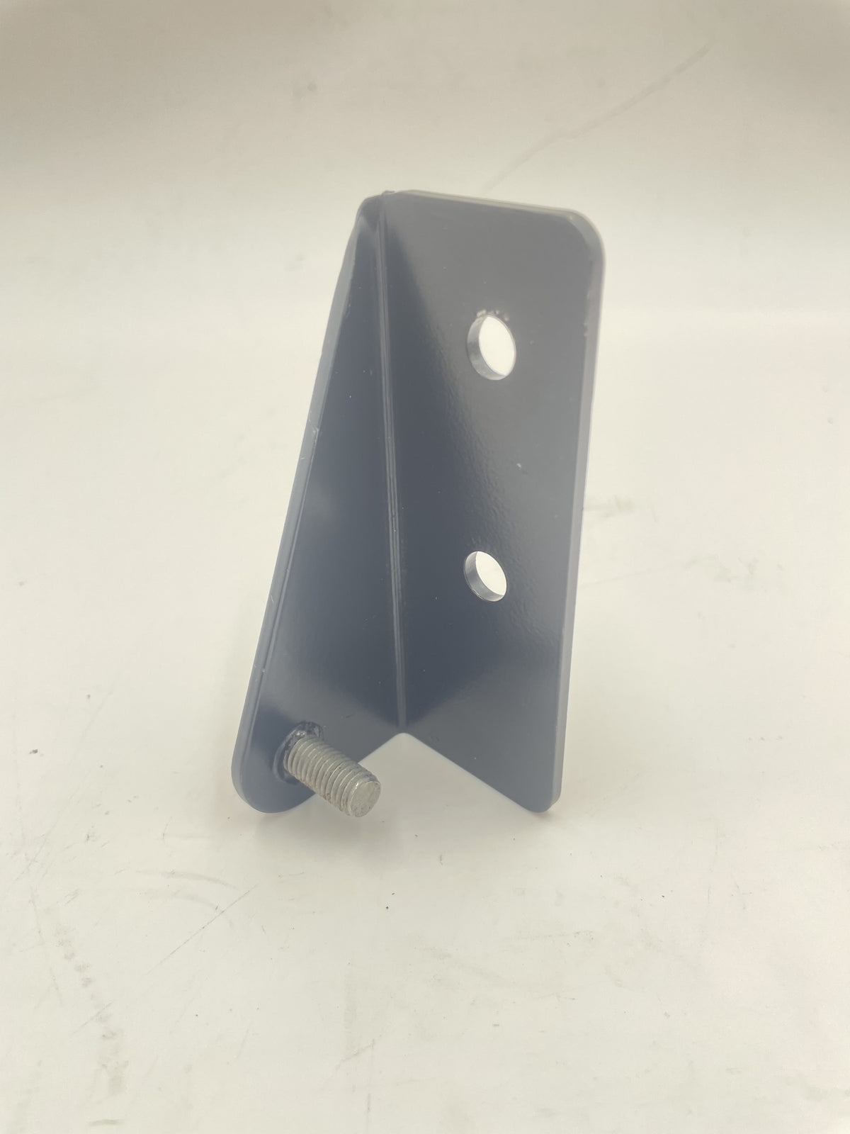 LR Defender 110 RH Second Row door Check strap Bracket BFU710020
