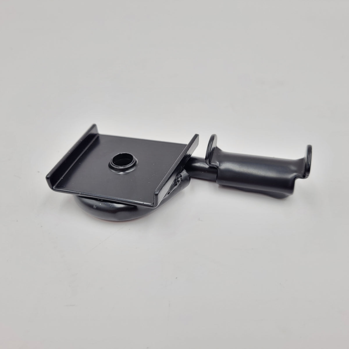 LR DEFENDER 90 200TDi Exhaust Mounting Bracket ESR360