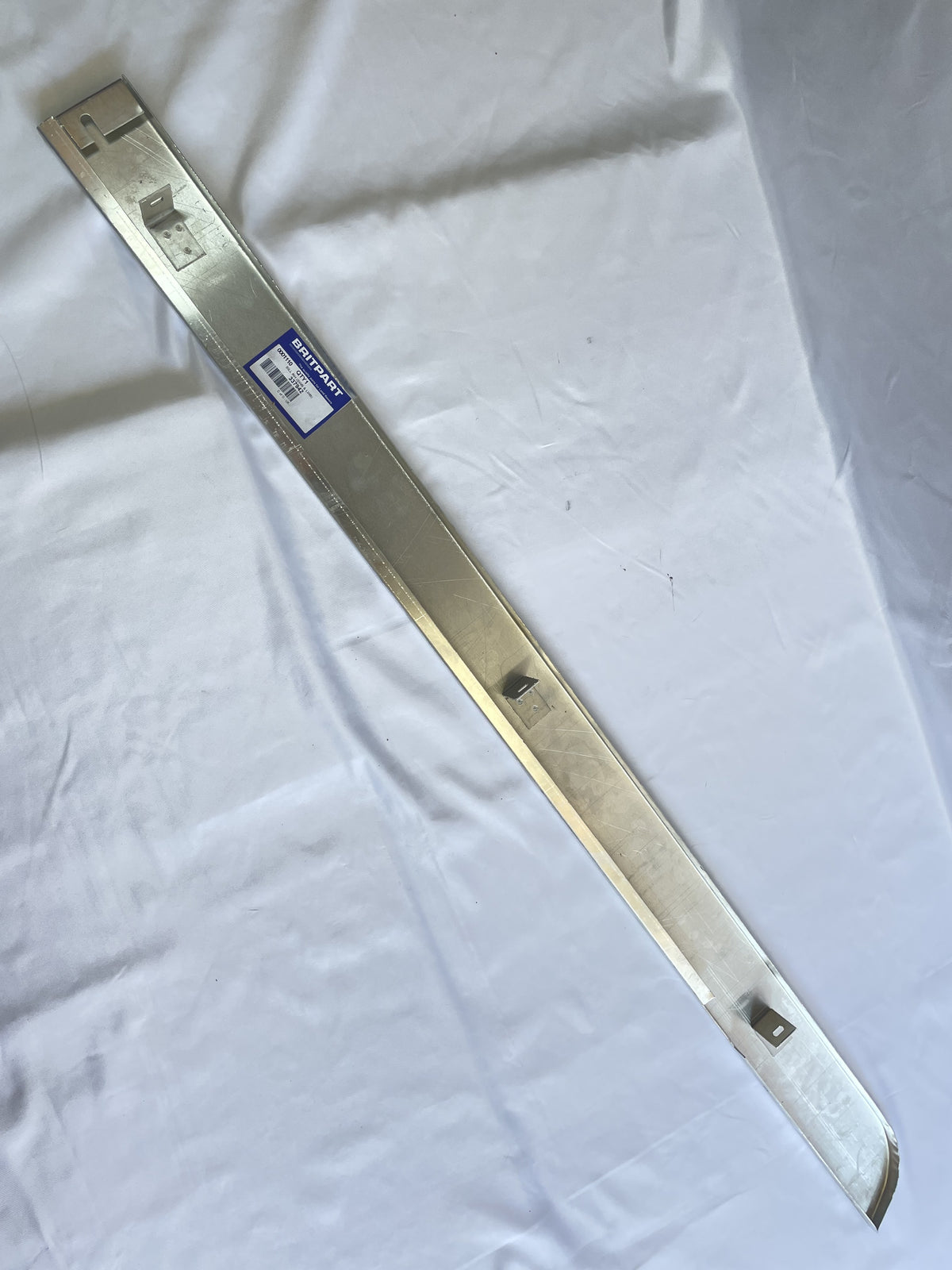 LR SERIES 88 / 109 Front Right Sill Panel Part 337942