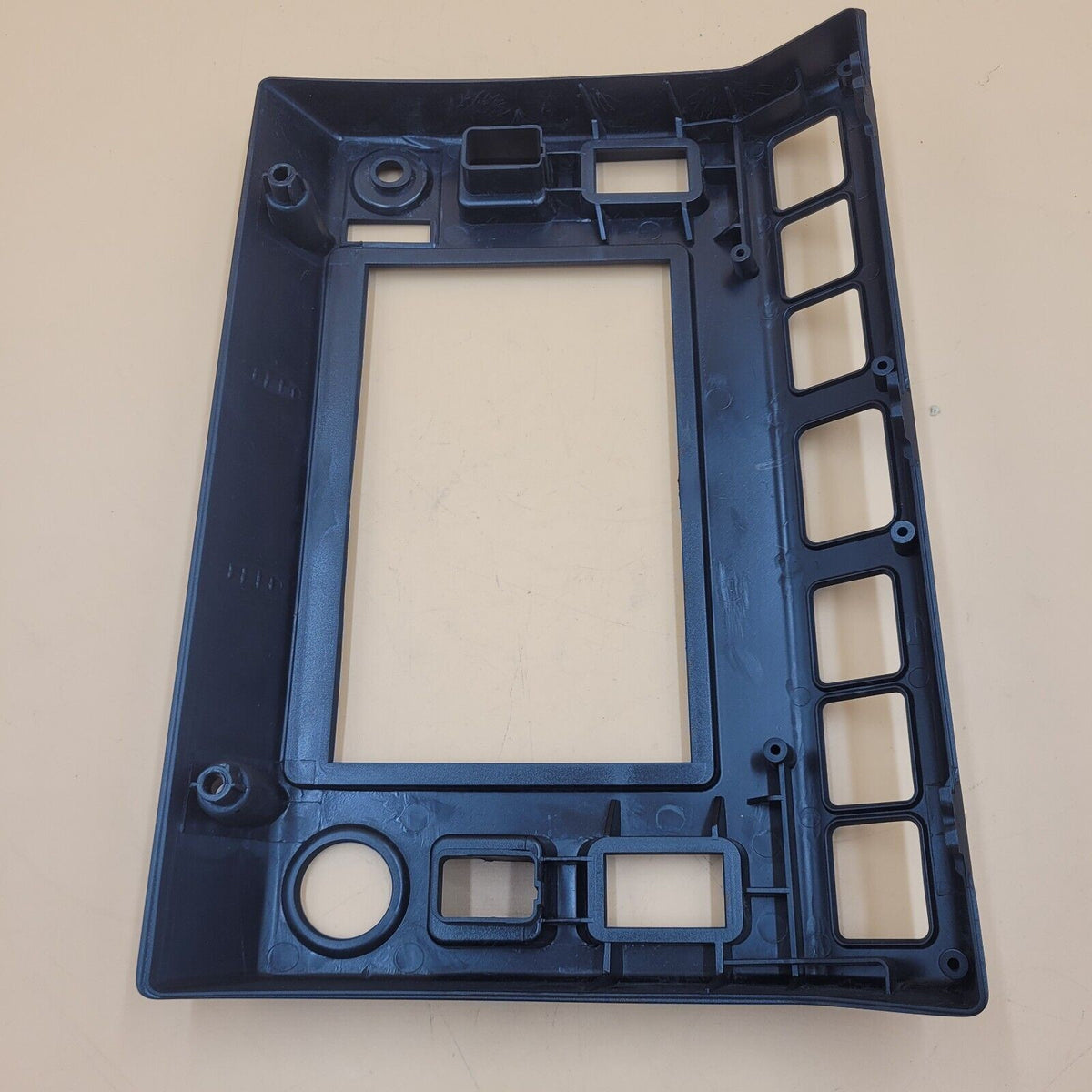 LR DEFENDER 02-06 TD5 BLACK DOUBLE DIN CENTER CONSOLE MUD-0069 / DA2898