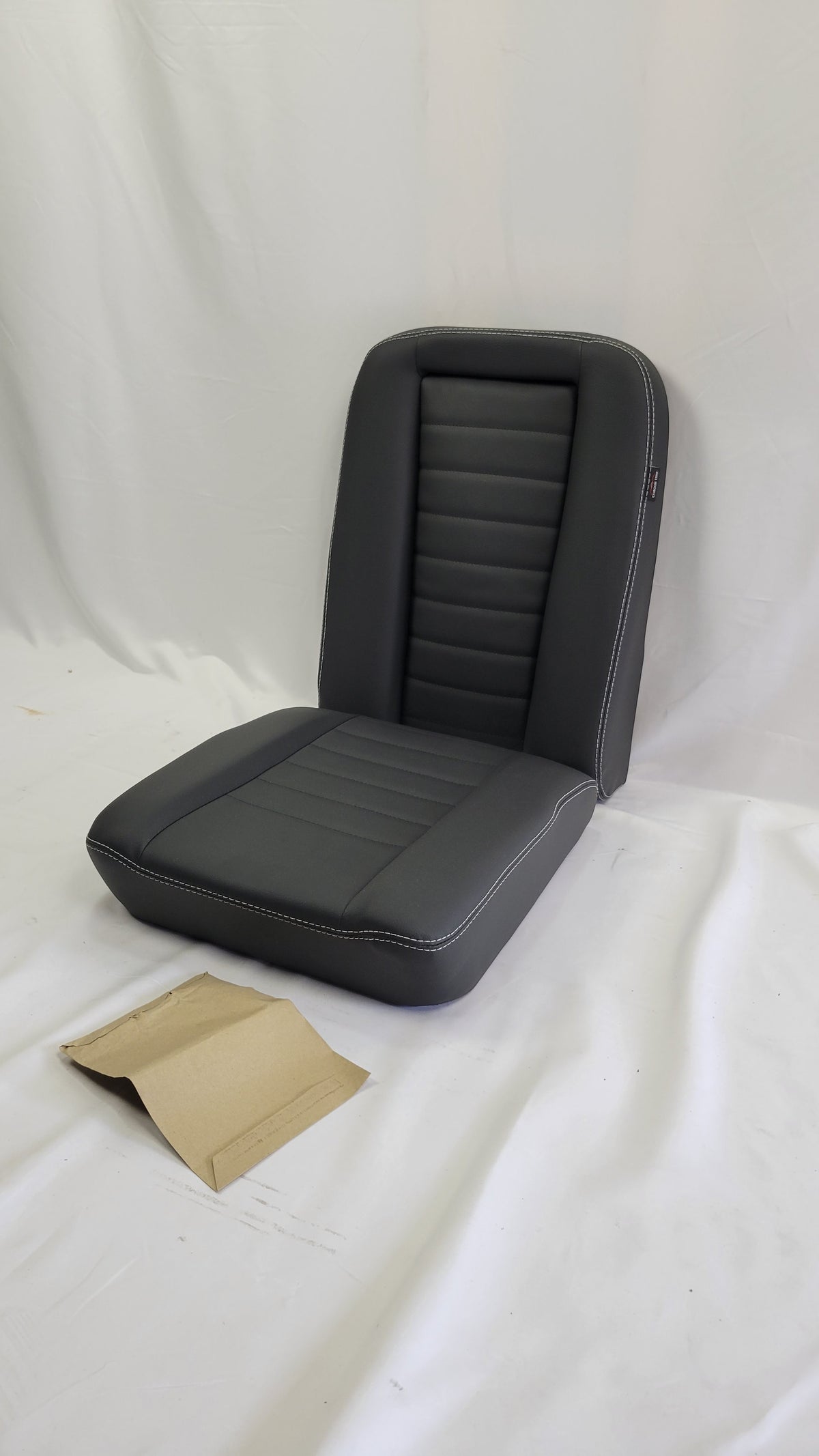 The Classic Low Back Seats EXT351-XSVINYL