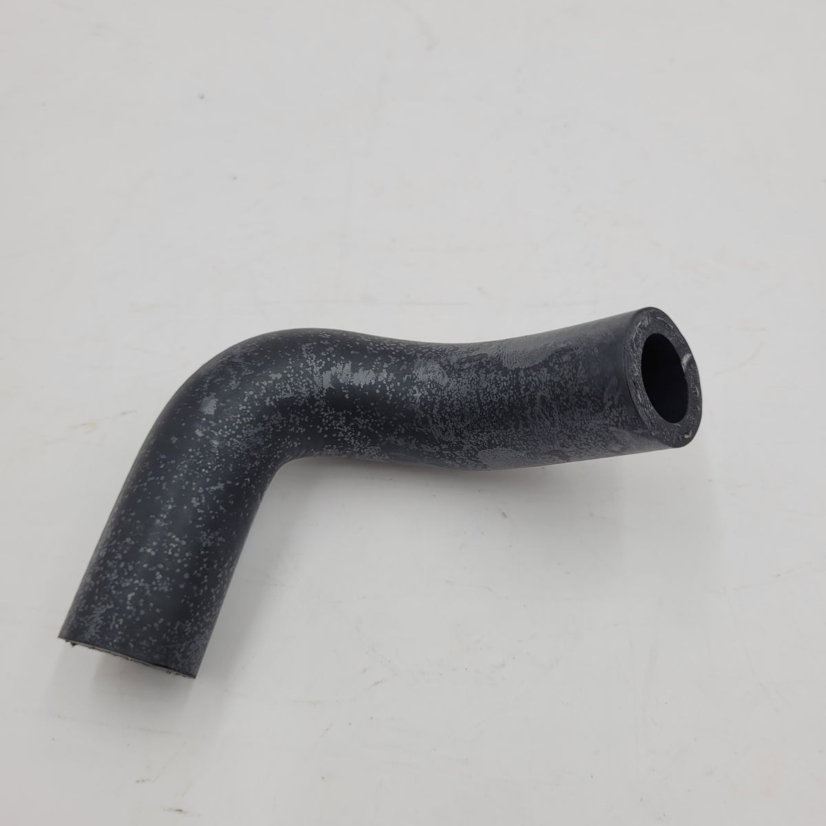 LR DEFENDER -06 Heater Hose To Engine For Downward Faces Pipes NRC6306