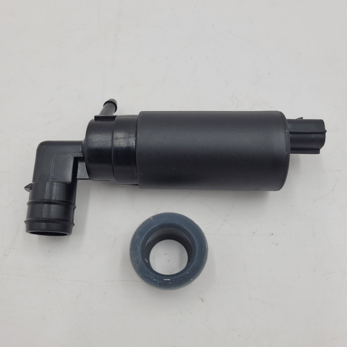 LR DEFENDER -16 DISCOVERY II FREELANDER I Windshield Washer Water Pump DMC100550