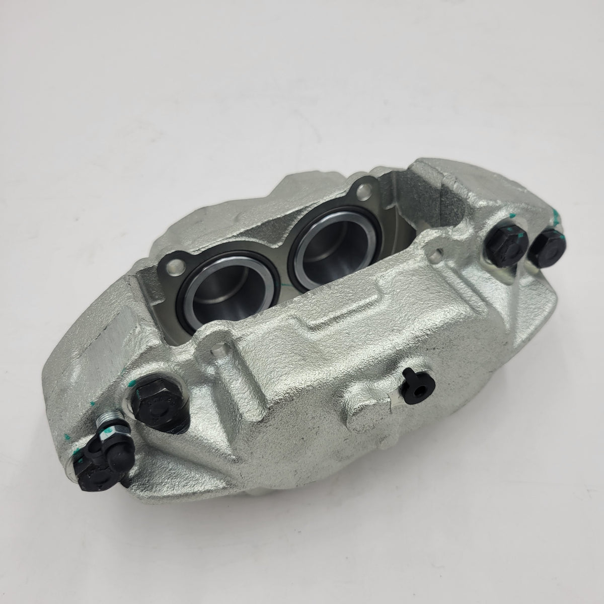 LR DEFENDER 94- Front RH Brake Caliper With Non-Vented Disc SEB500440