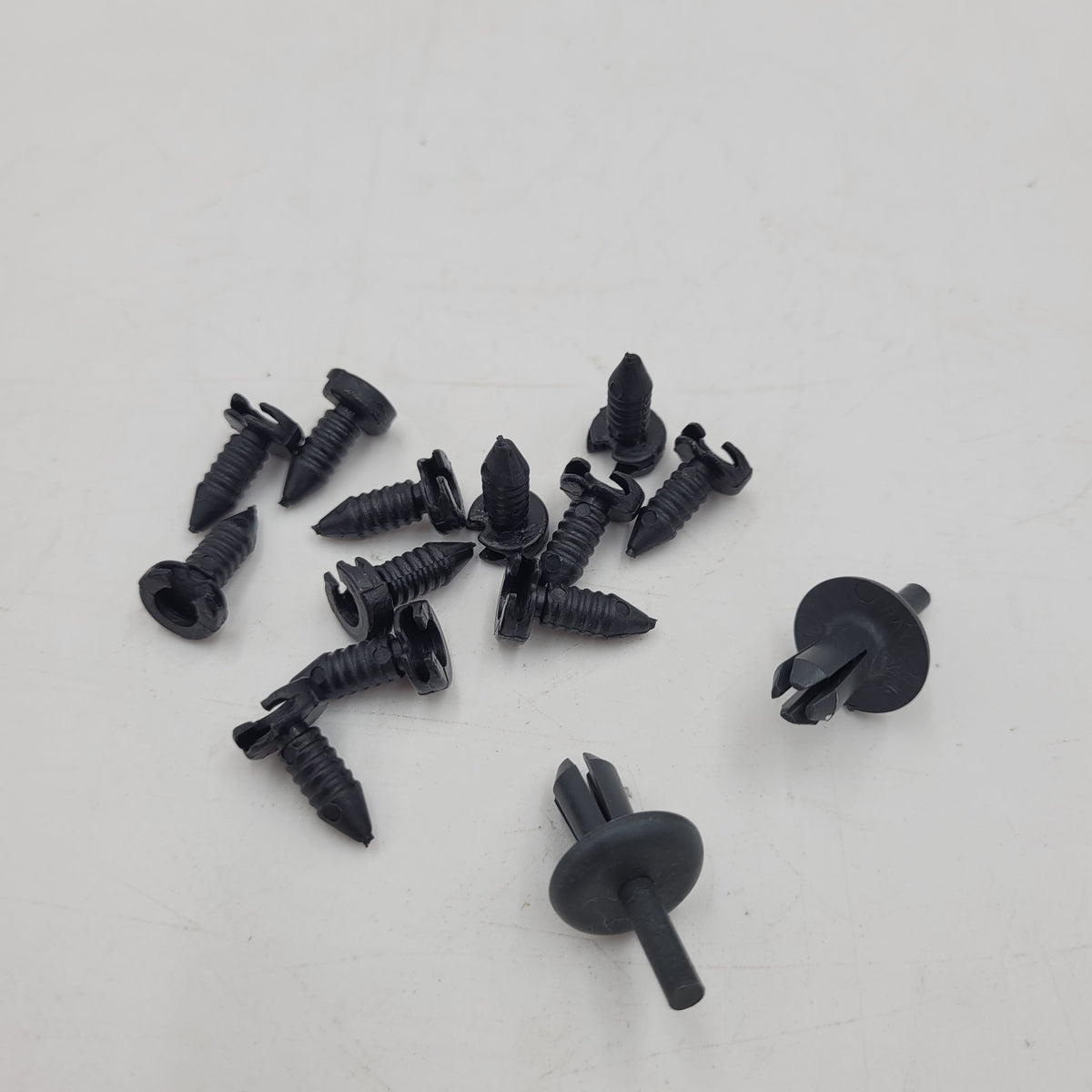 LR DEFENDER FR&RR BLACK DOOR CARD TRIM PANEL FITTING CLIP SET DA1412