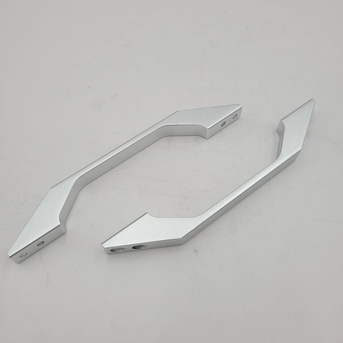 DEFENDER INTERIOR GRAB HANDLE Anodised aluminium - Silver Part DA8938 SET SAP-DEF-101