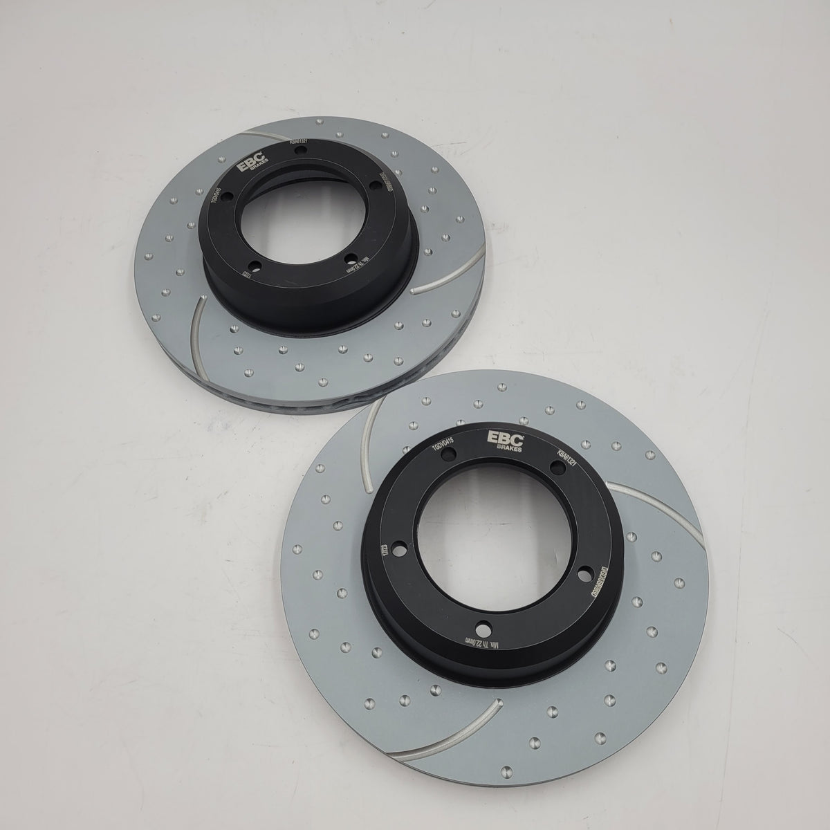 EBC REAR SLOTTED / GROOVED BRAKE DISCS VENTED FOR DEFENDER, DISCO 1 AND RRC PART DA4151