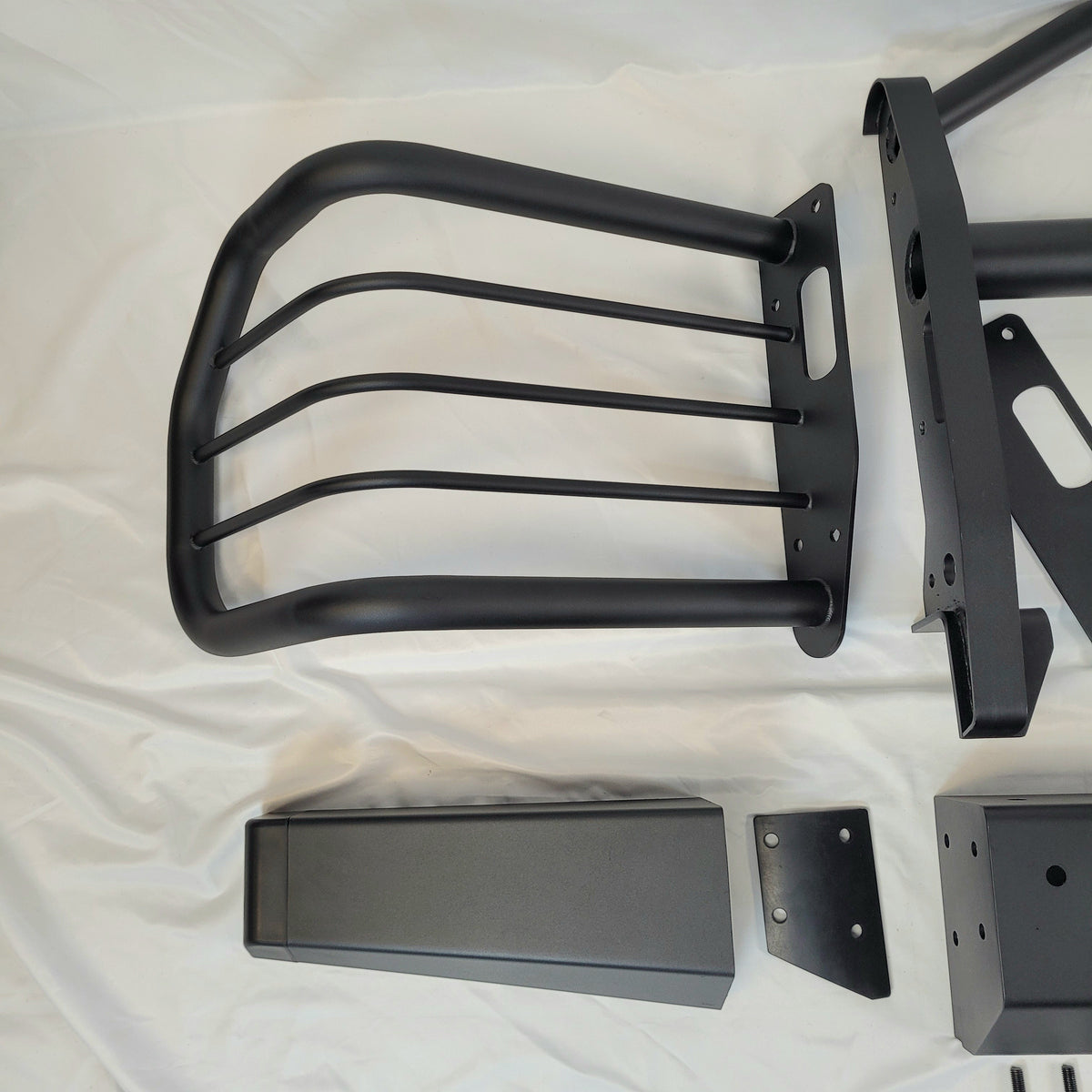 DEFENDER FALCO FR BUMPER(NO WINCH MOUNT) FRONT CENTER & LEFT/RIGHT GRILLE GUARD FAL003UK