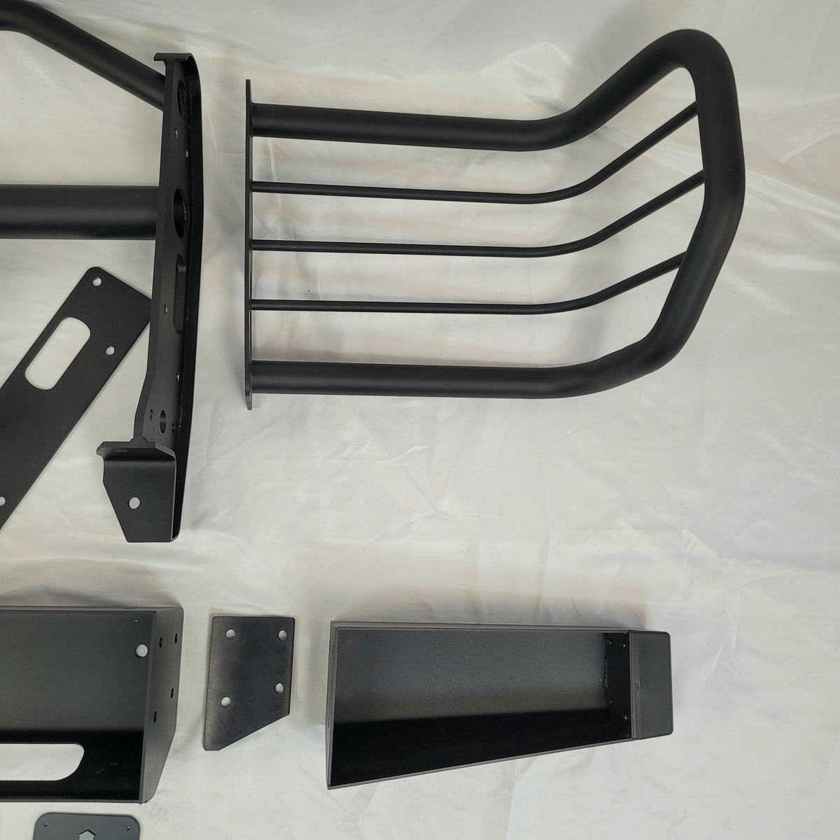 DEFENDER FALCO FR BUMPER(NO WINCH MOUNT) FRONT CENTER & LEFT/RIGHT GRILLE GUARD FAL003UK