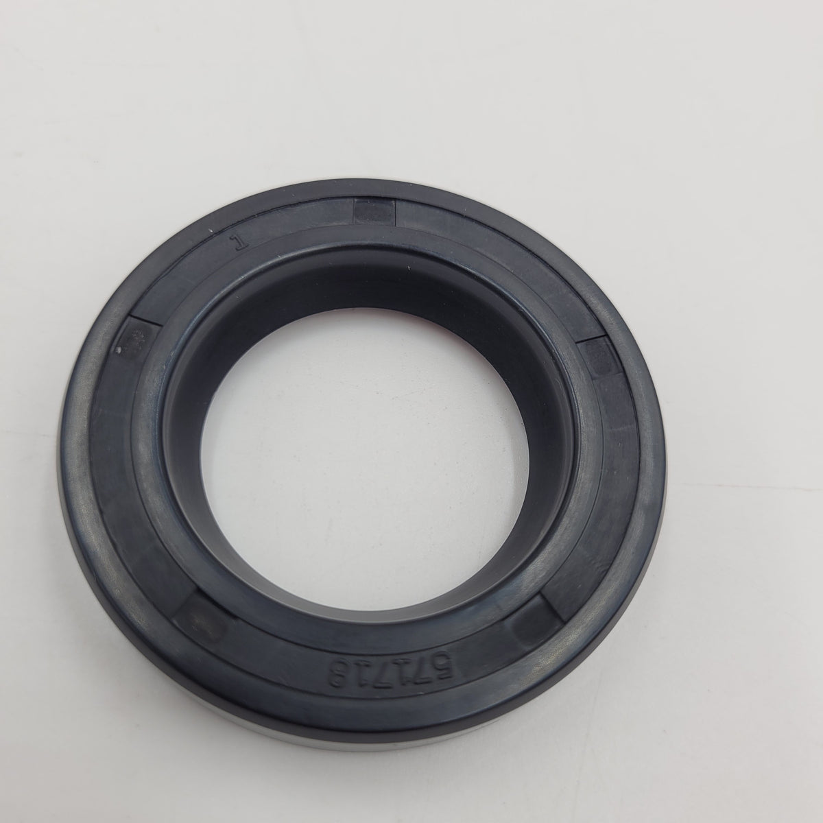 LR DEFENDER DISCOVERY RR Classic Swivel Pin Housing Oil Seal 31x51x10mm 571718G