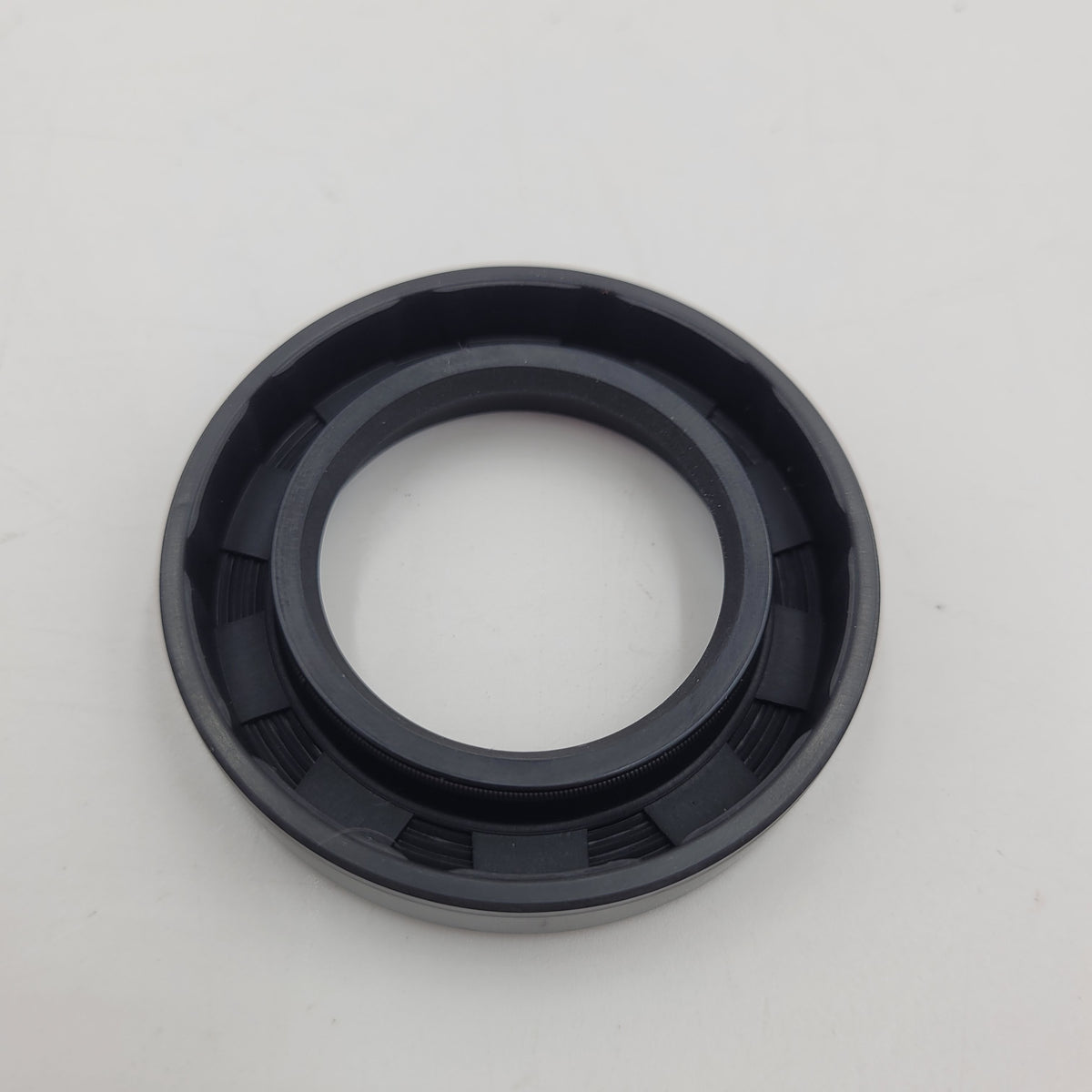 LR DEFENDER DISCOVERY RR Classic Swivel Pin Housing Oil Seal 31x51x10mm 571718G