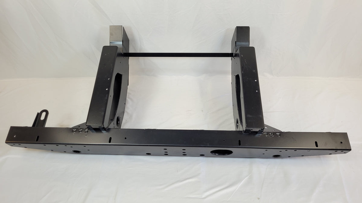 LR DEFENDER 110/130 TD5 /PUMA REAR CROSSMEMBER DA4374