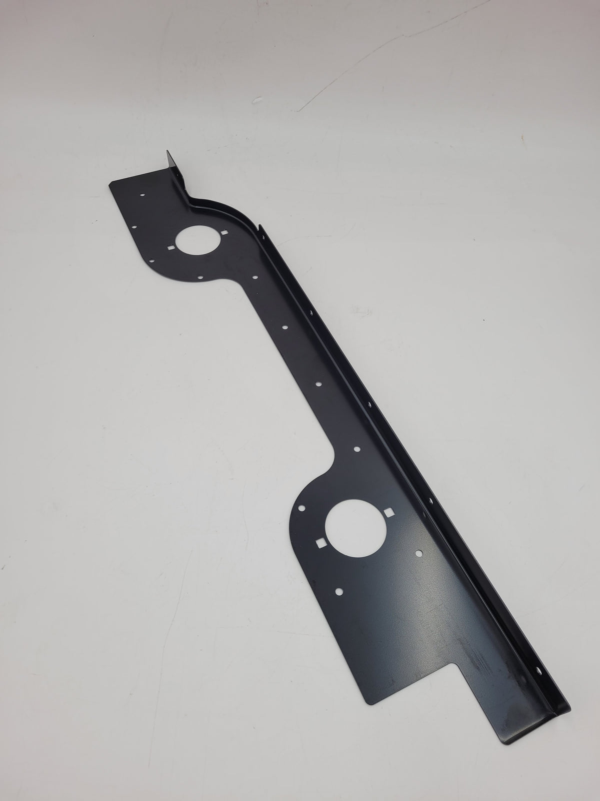 Land Rover Defender Left Capping Corner Part LR039962
