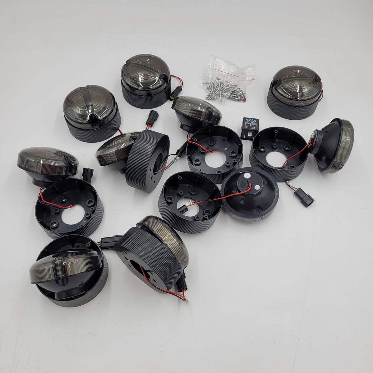 DEFENDER 1990-2016 LED 95 mm Smoked Lamp Upgrade Kit V-20431040