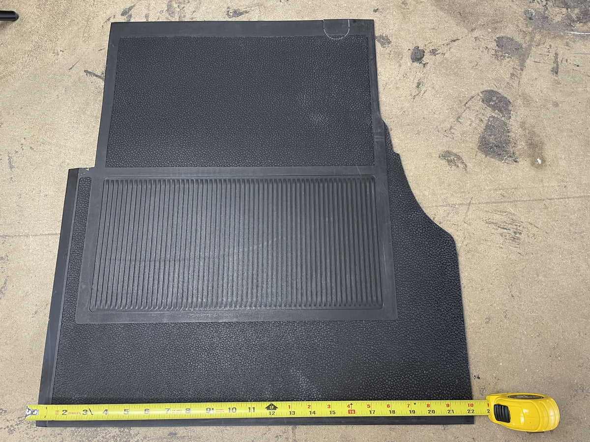Land Rover Defender Heavy Duty Rubber Floor Mat Set Front - DA4501