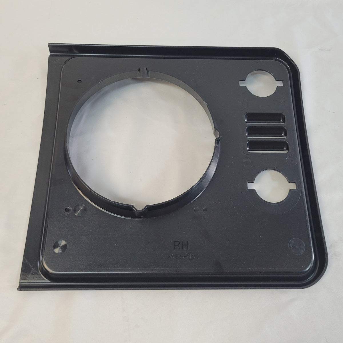 LR DEFENDER 98- RH Headlamp Surround Finisher Gloss Black LR051109