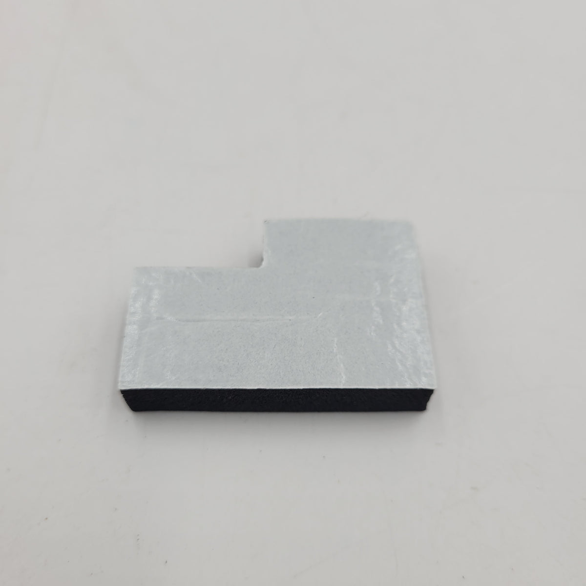 LR DEFENDER 90' Upper Front RH Seal Between Tub & Roof MXC3684