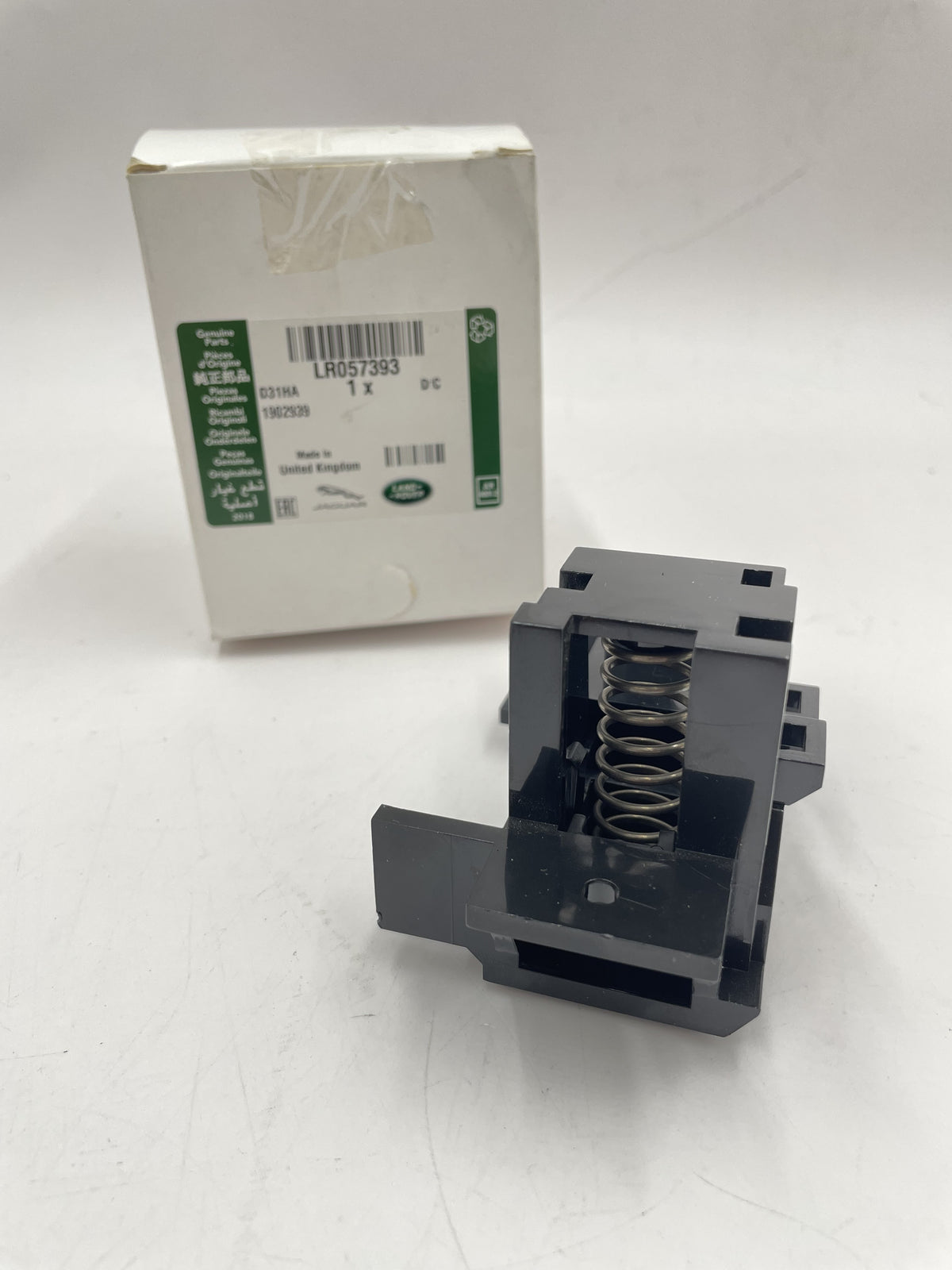 LAND ROVER TRAILER HITCH 2" RECEPTACLE PLUG WITH LOGO - GENUINE PART ANR3196