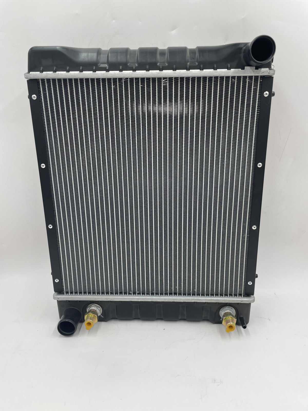 LR DEFENDER DISCOVERY RRC 200TDi Aluminum Core Radiator BTP1823S